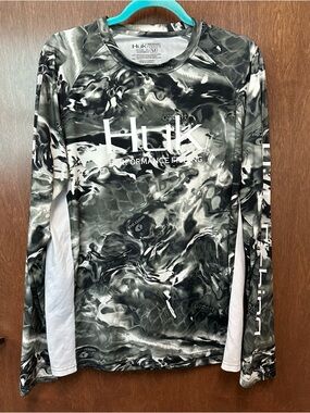 Huk performance fishing long sleeve shirt Men’s M Mossy Oak Elements Hydro